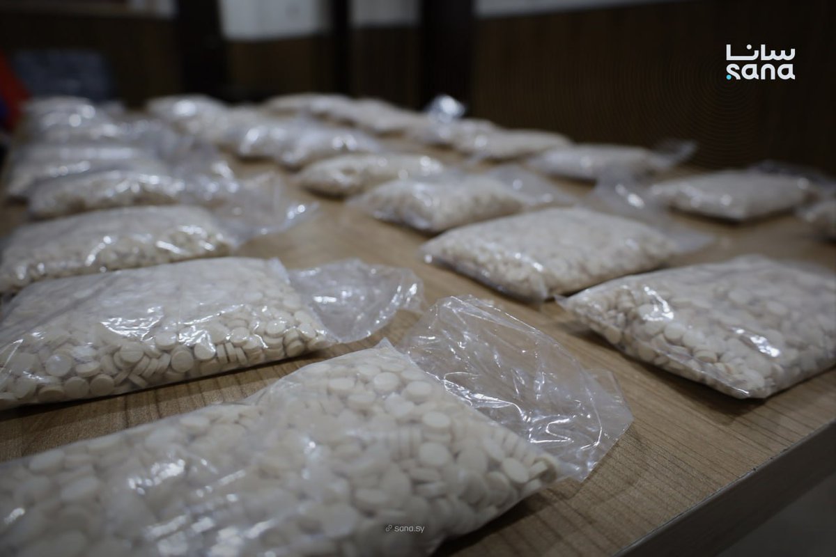 The Anti-Narcotics Department arrested 2 traffickers in Damascus countryside and seized 165,000 Captagon pills which were concealed in car batteries. The shipment was intended for smuggling abroad